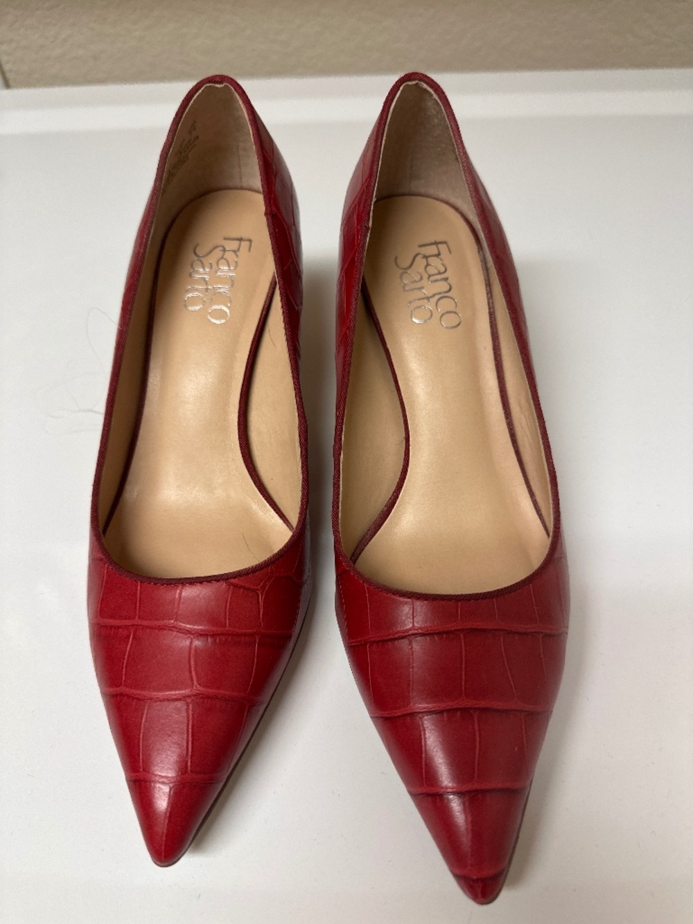 Franco Sarto red pumps NWOT